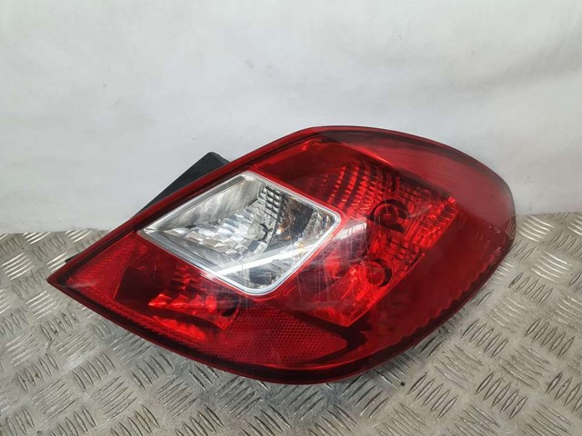 Lampa zespolona tylna prawa 13269051 OPEL