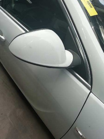 Lusterko wsteczne prawe 13269576 OPEL