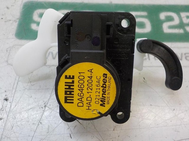 Silniczek klapy nagrzewnicy 13276240 OPEL