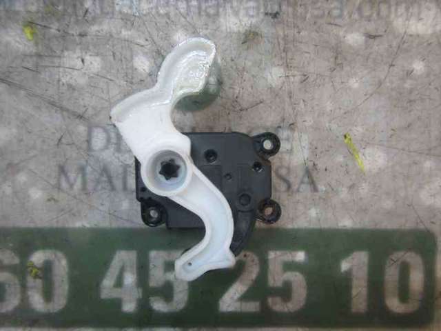 Silniczek klapy nagrzewnicy do Opel Astra P10