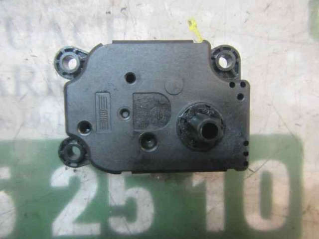 Silniczek klapy nagrzewnicy 13276240 OPEL