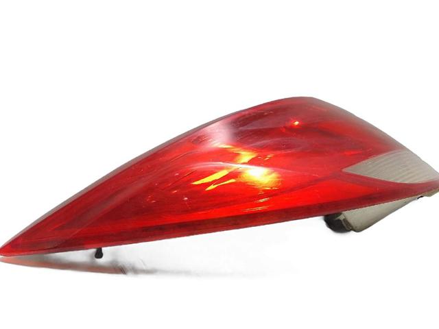 Lampa zespolona tylna lewa 13279621 OPEL