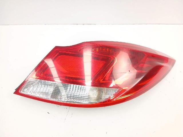 Lampa zespolona tylna prawa 13279622 OPEL