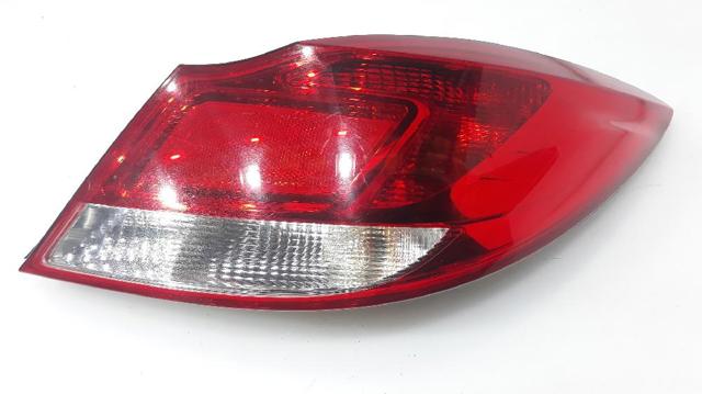 Lampa zespolona tylna prawa 13279622 OPEL