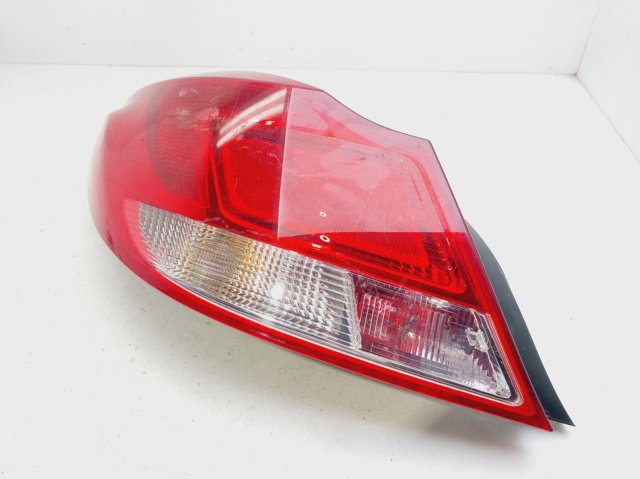 Lampa zespolona tylna lewa 13279627 OPEL