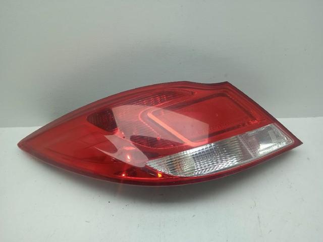 Lampa zespolona tylna lewa 13279627 OPEL