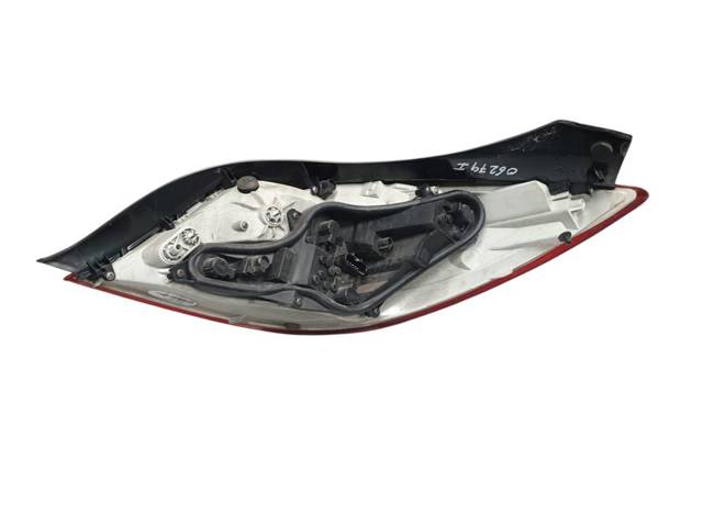 Lampa zespolona tylna lewa 13279627 OPEL