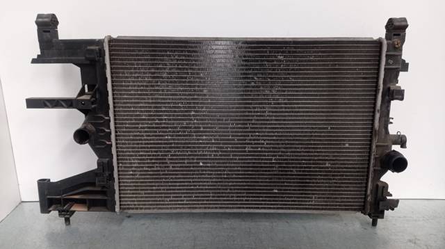 Chłodnica silnika 13281773 OPEL