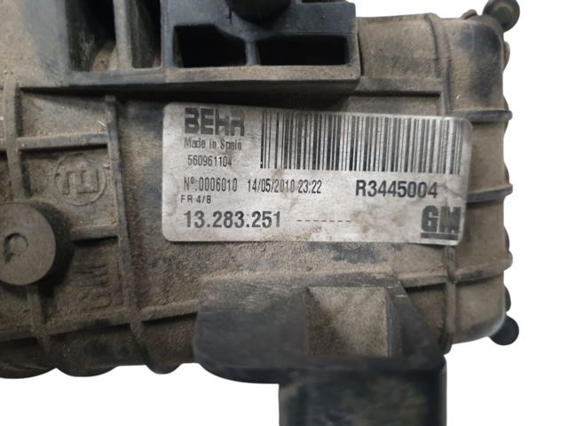Chłodnica intercoolera 13283251 OPEL