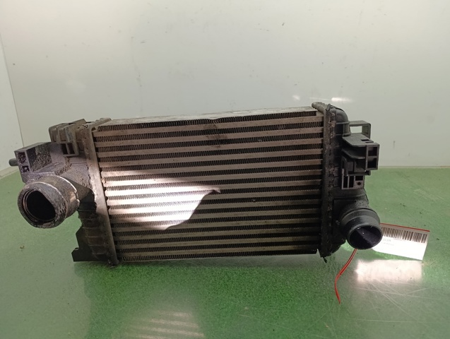 Chłodnica intercoolera 13283253 OPEL