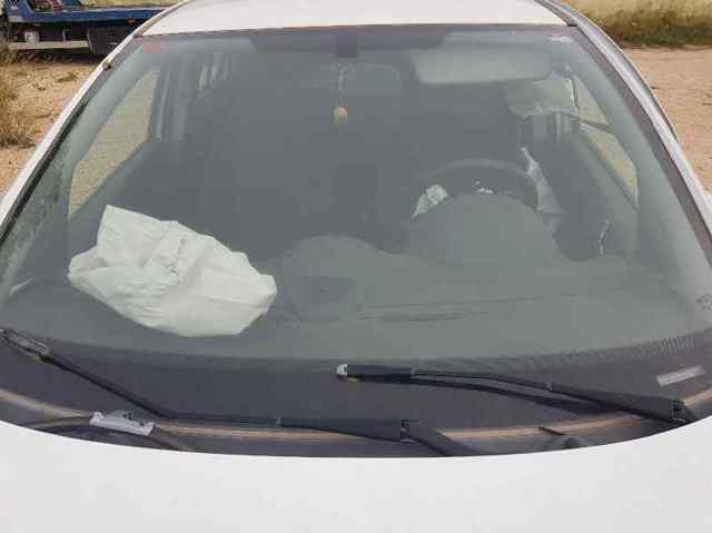Przednia szyba Opel Corsa