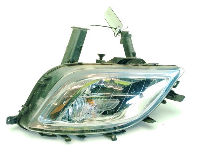 Lampa przeciwmgielna lewa 13293618 OPEL