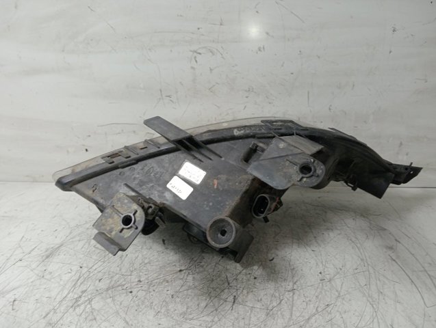 Lampa przeciwmgielna lewa 13293622 OPEL