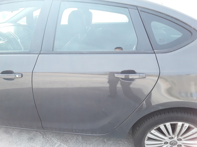 Astra kombi (2010-2015) oryginalny od 400,10 zł