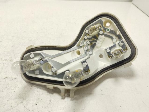 Lampa zespolona tylna lewa zewnętrzna 13306459 OPEL