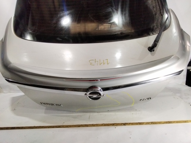 Drzwi tylne (bagażnika 3/5) 13310763 OPEL