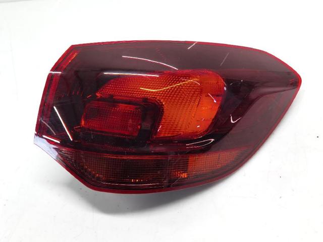 Lampa zespolona tylna prawa 13314051 OPEL