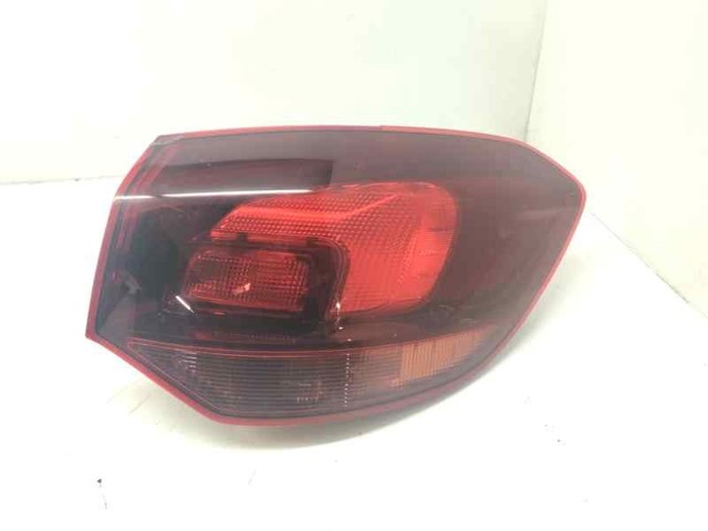 Lampa zespolona tylna prawa 13314051 OPEL