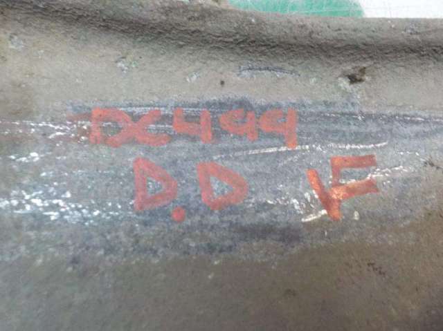 Wahacz zawieszenia przedniego dolny prawy 13318885 OPEL