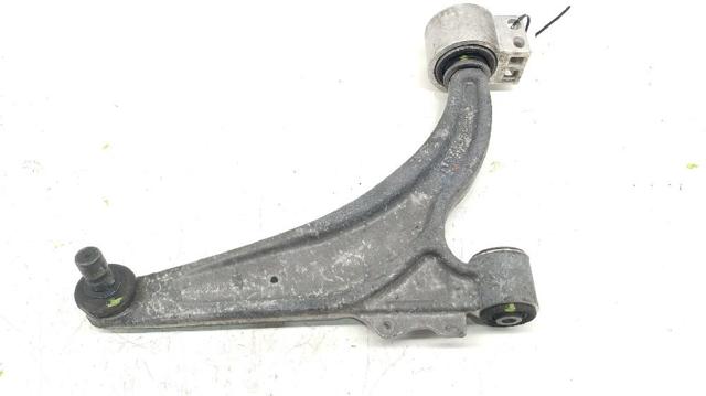 Wahacz zawieszenia przedniego dolny prawy 13321339 OPEL