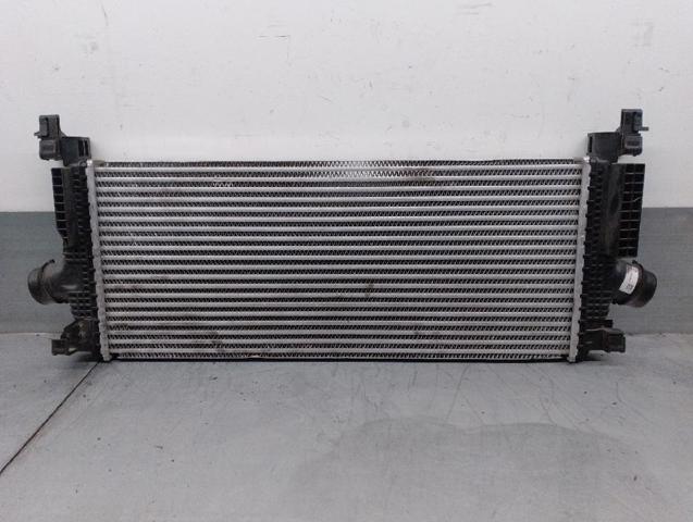 Chłodnica intercoolera 13330387 OPEL