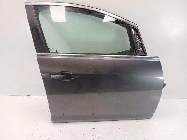 Drzwi przednie prawe 13330766 OPEL