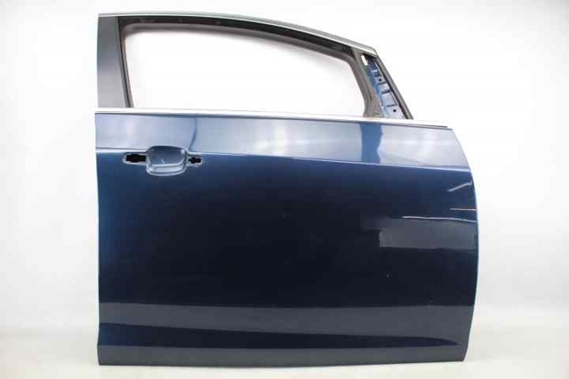 Drzwi przednie prawe 13330766 OPEL