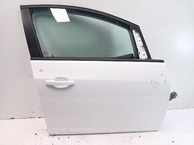 Drzwi przednie prawe 13330766 OPEL