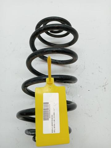 Sprężyna tylna 13333951 OPEL