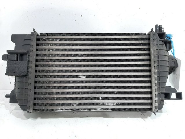 Chłodnica intercoolera 13337687 OPEL