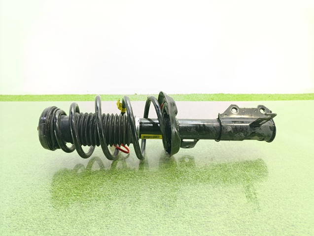 Amortyzator przedni lewy 13337807 GM