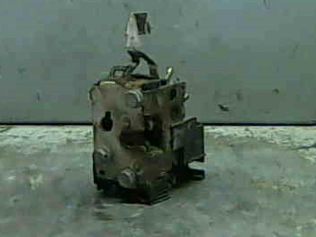 Zamek drzwi przednich lewych 1334724080 FIAT