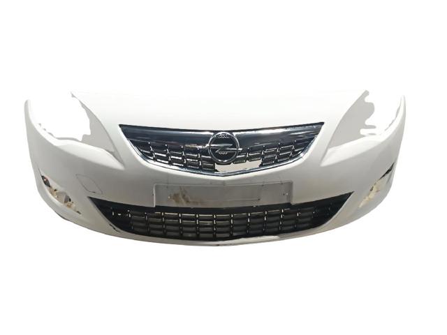 Zderzak przedni Opel Astra 35