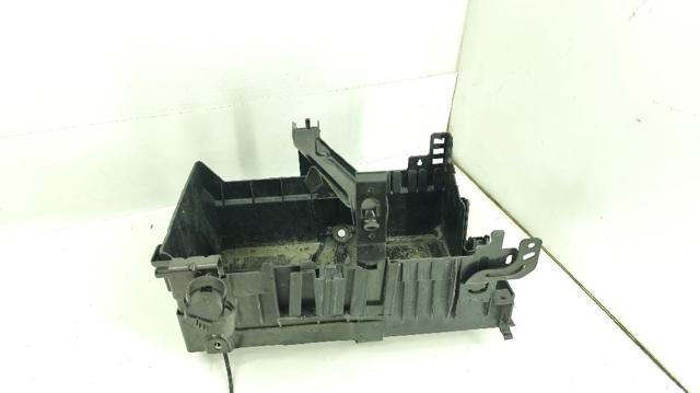 Podstawa akumulatora 13354419 OPEL