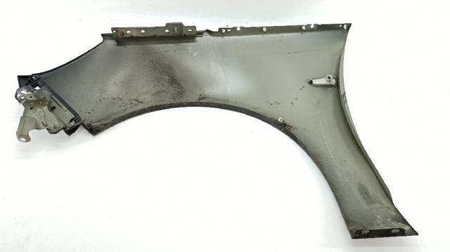 Błotnik przedni prawy Opel Zafira P12