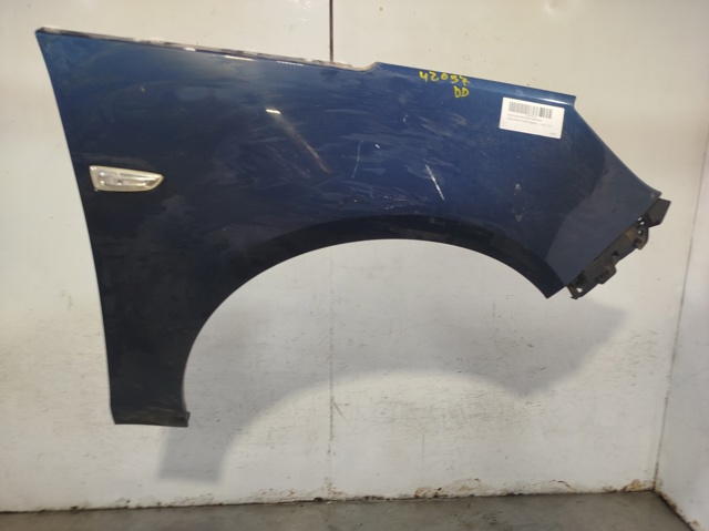 Błotnik przedni prawy 13355188 OPEL