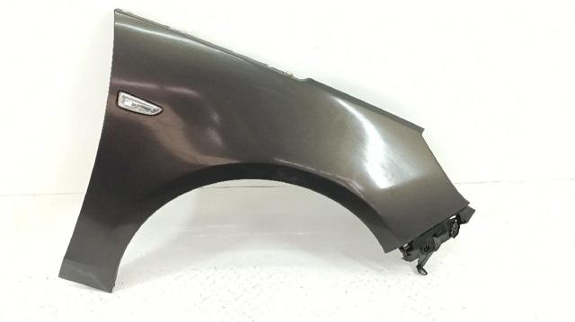 Błotnik przedni prawy Opel Zafira P12