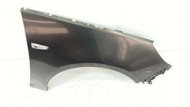 Błotnik przedni prawy Opel Zafira P12