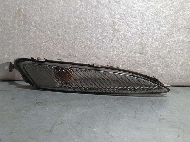 Kierunkowskaz prawy 13367143 OPEL