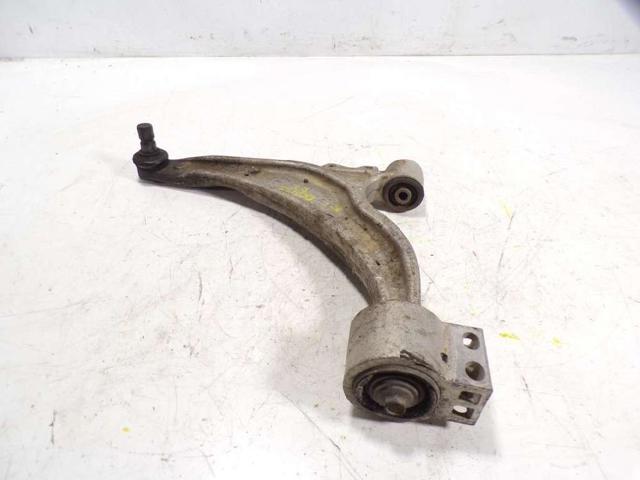 Wahacz zawieszenia przedniego dolny lewy 13371816 OPEL