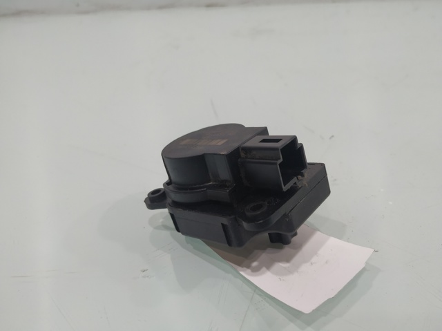 Silniczek klapy nagrzewnicy 13372987 OPEL