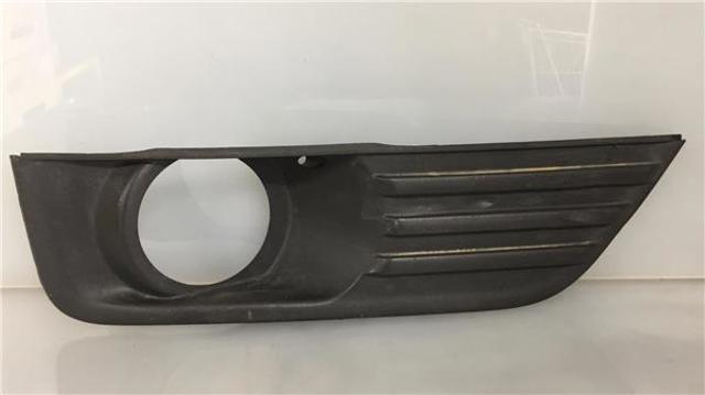 Zaślepka (kratka) lamp przeciwmgielnych zderzaka przedniego prawa 1337347 FORD