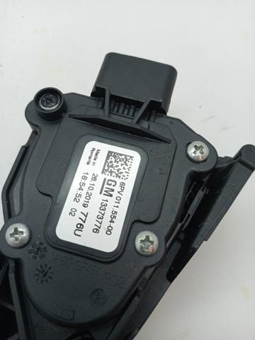 Pedał przyspieszenia (gazu) 13373776 OPEL