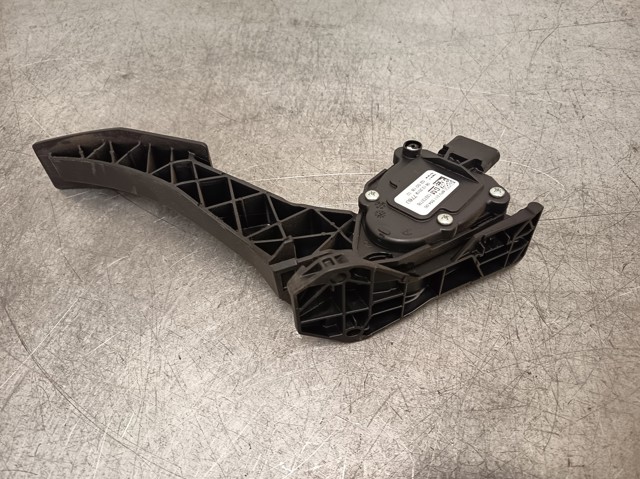 Pedał przyspieszenia (gazu) 13373776 OPEL