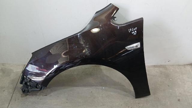 Błotnik przedni lewy 13390002 OPEL
