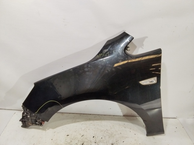 Błotnik przedni lewy 13390002 OPEL