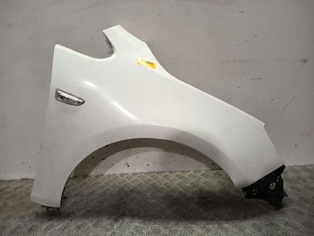 Błotnik przedni prawy 13390003 OPEL