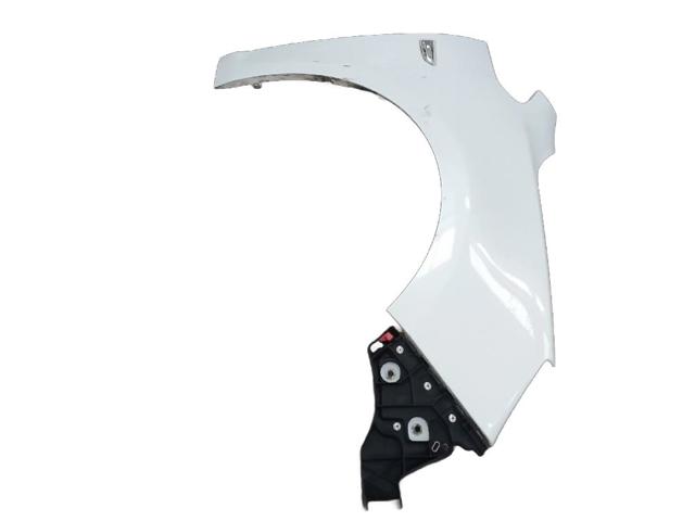 Błotnik przedni prawy 13390003 OPEL
