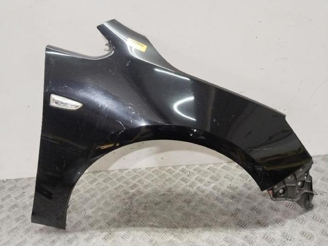 Błotnik przedni prawy 13390003 OPEL