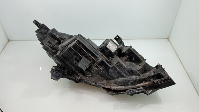 Reflektor lewy Opel Zafira P12